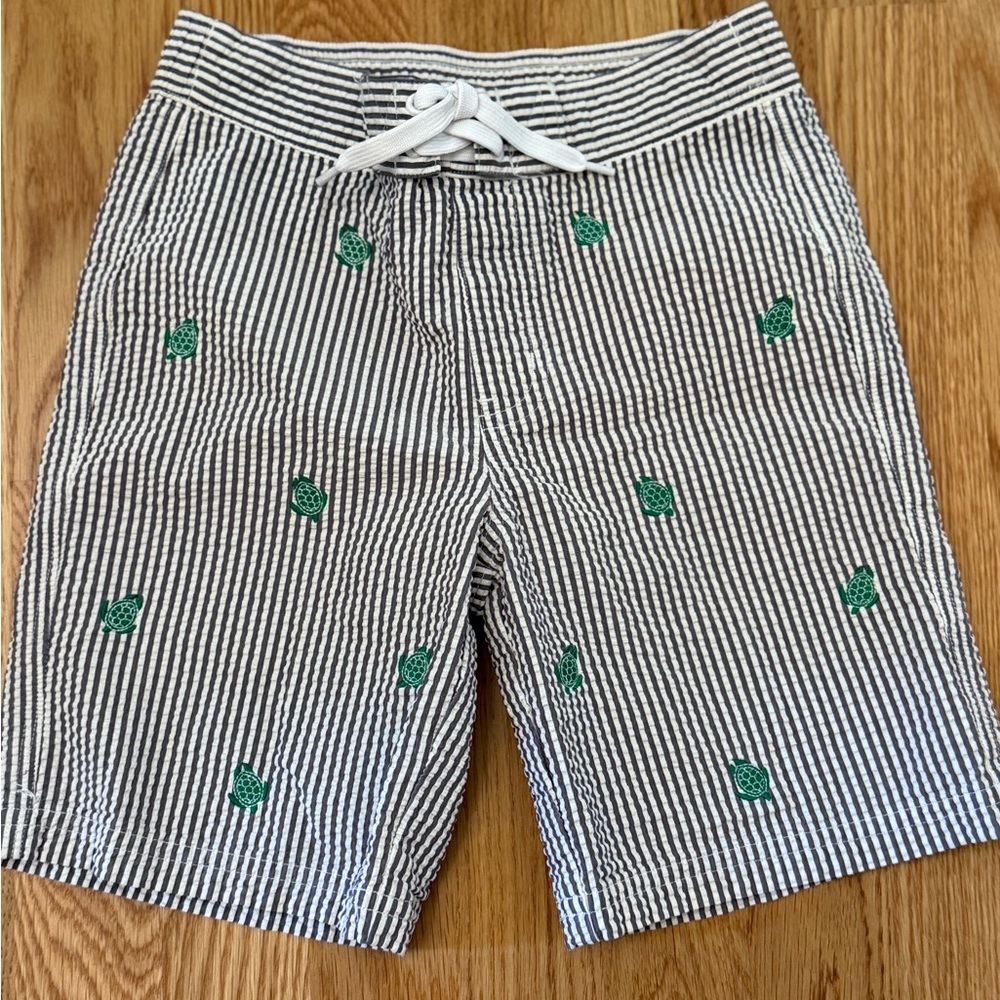 Janie and Jack Black and White Flat Front Shorts sea turtles